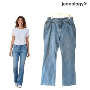 Jeanology Women’s Mid Rise Curvy Boot Flare Size 10 Casual Stretch Medium Wash